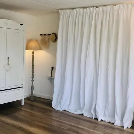 Casa Acacia 3*